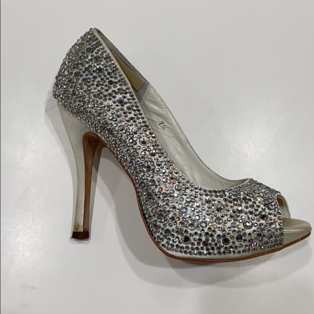 Benjamin Adams Wedding Heels - Picture 2 of 6